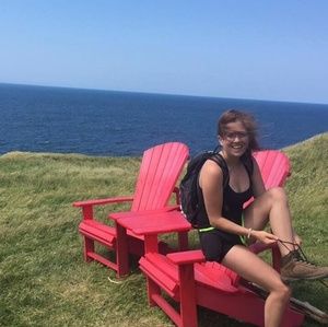 Meet your Posher, Erika